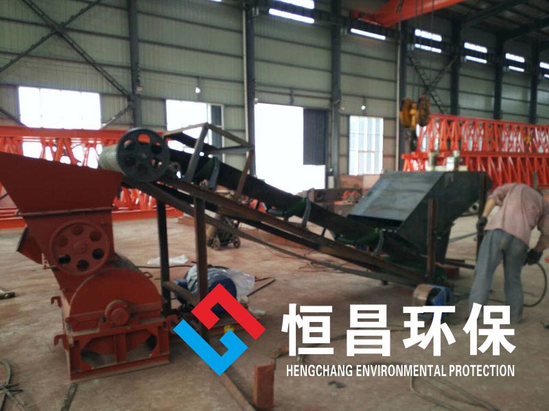 牧草破捆揉絲機(jī)